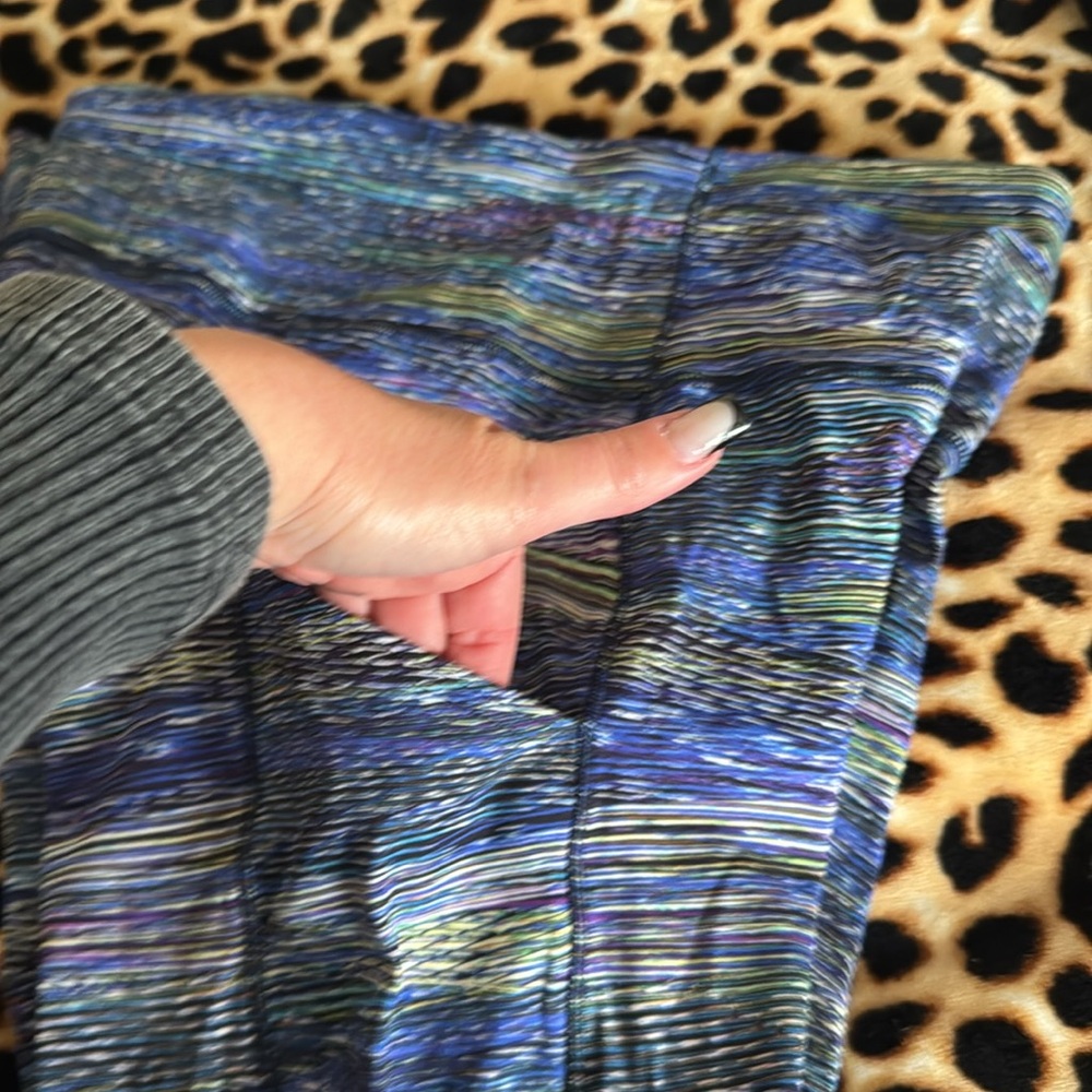 Lululemon leggings - Picture 3 of 3
